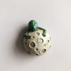 Magnet Alien